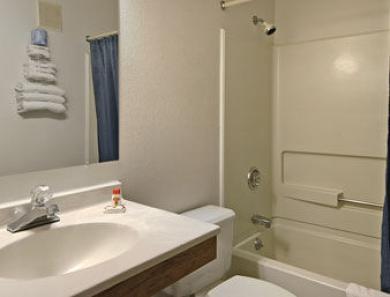 Super 8 By Wyndham Lake George/Warrensburg Area Quarto foto